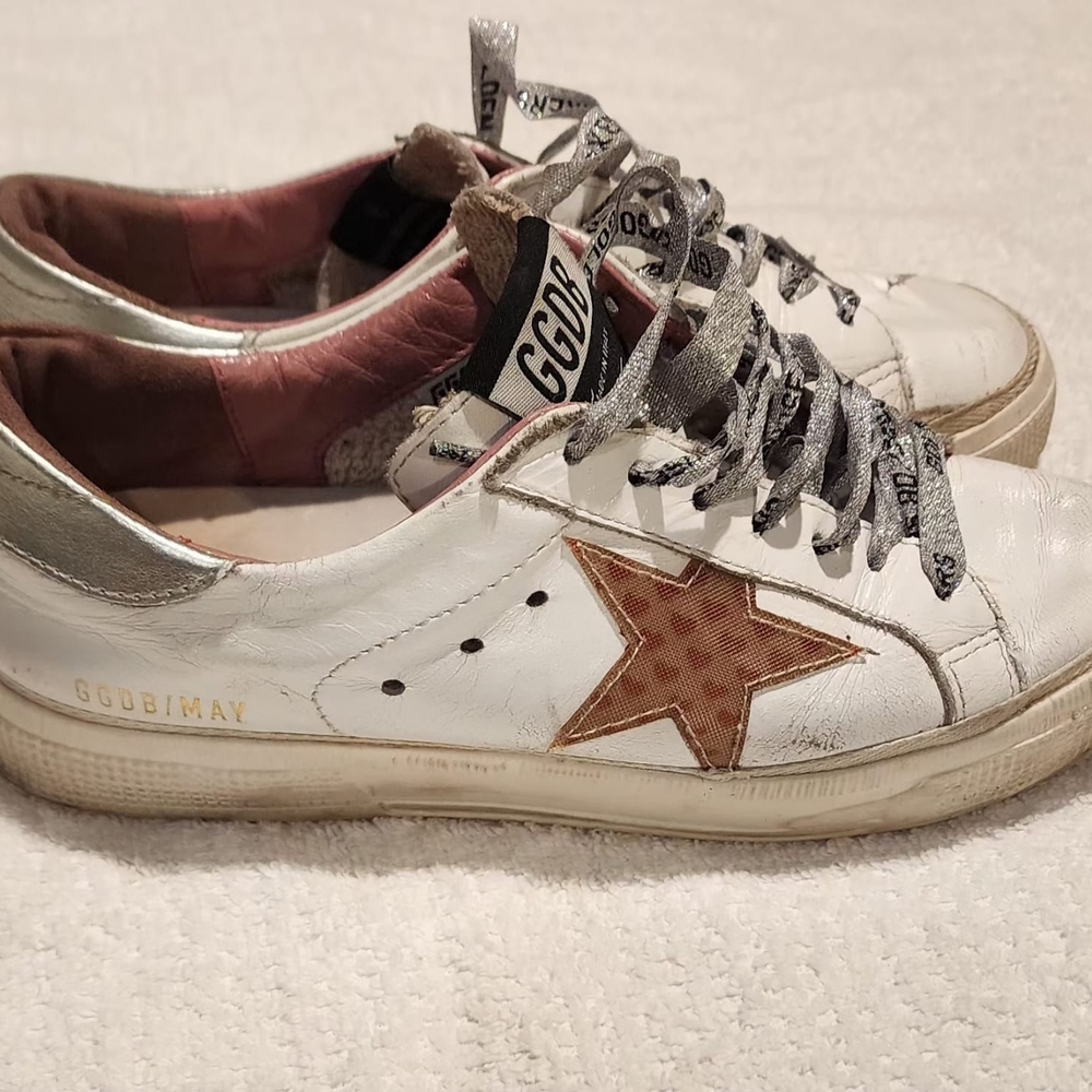 Golden Goose White Sneakers with Brown Star and Silver Accents - Picture 2 of 2